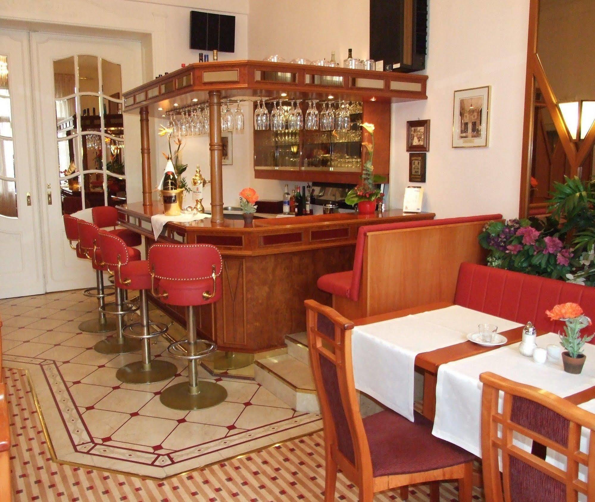 Hotel Schoeneberg เบอร์ลิน ภายนอก รูปภาพ
